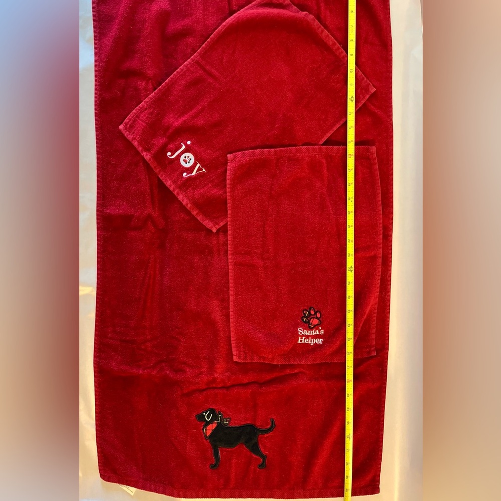 3 pc Essential Home Red Hand Towel Set Stitched Black Lab Dog paw print - Picture 10 of 13